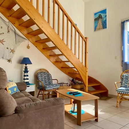 Pavillon A Longeville-sur-mer, Proche Plage, 6 Pers, 3 Ch, Terrasse, Parking Prive - Fr-1-336-135