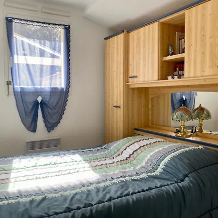 Pavillon A Longeville-sur-mer, Proche Plage, 6 Pers, 3 Ch, Terrasse, Parking Prive - Fr-1-336-135 Holiday home *